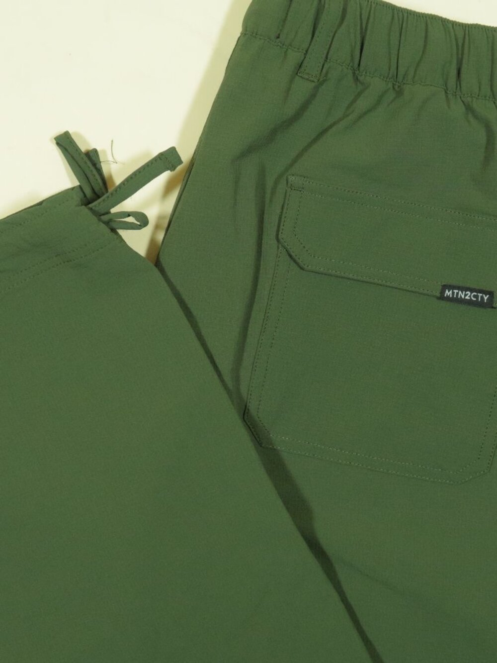 Coalatree Trailhead Adventure Pants Mens XL Green Ripstop Nylon Hiking New
